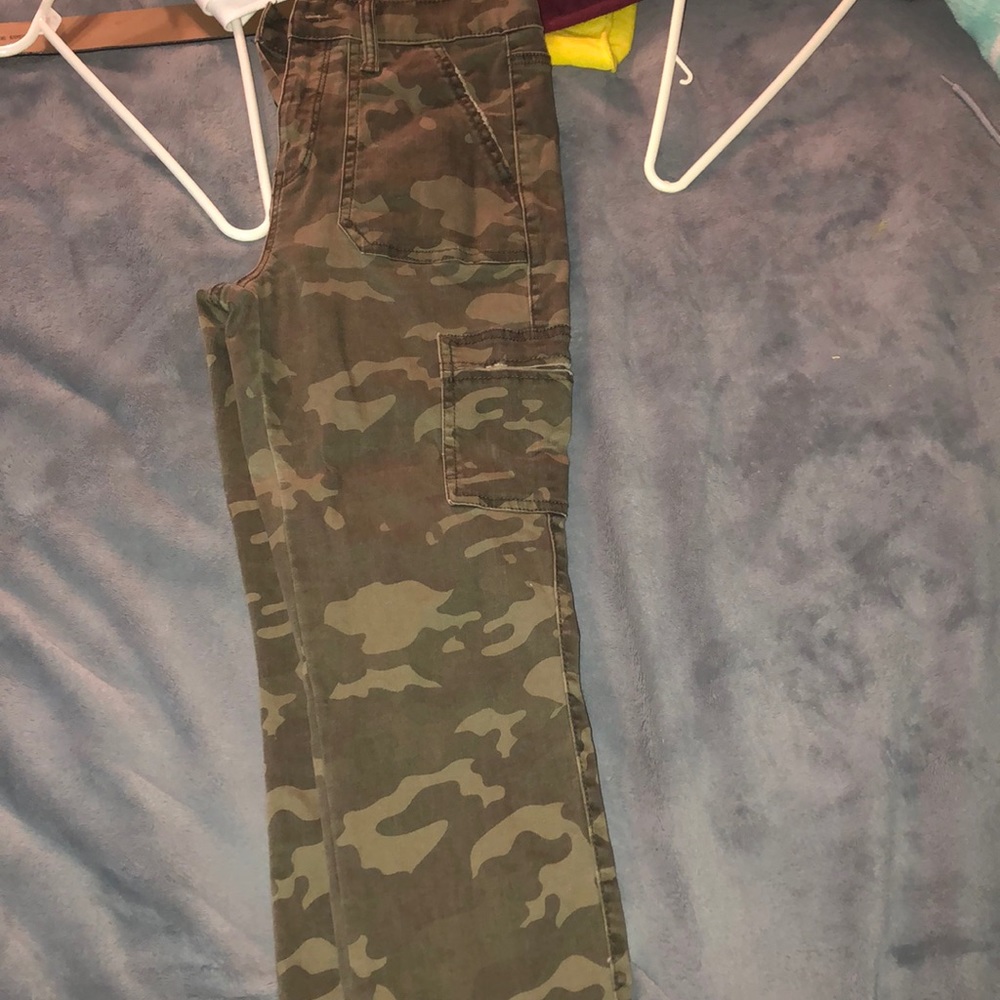 Camouflage Jeans